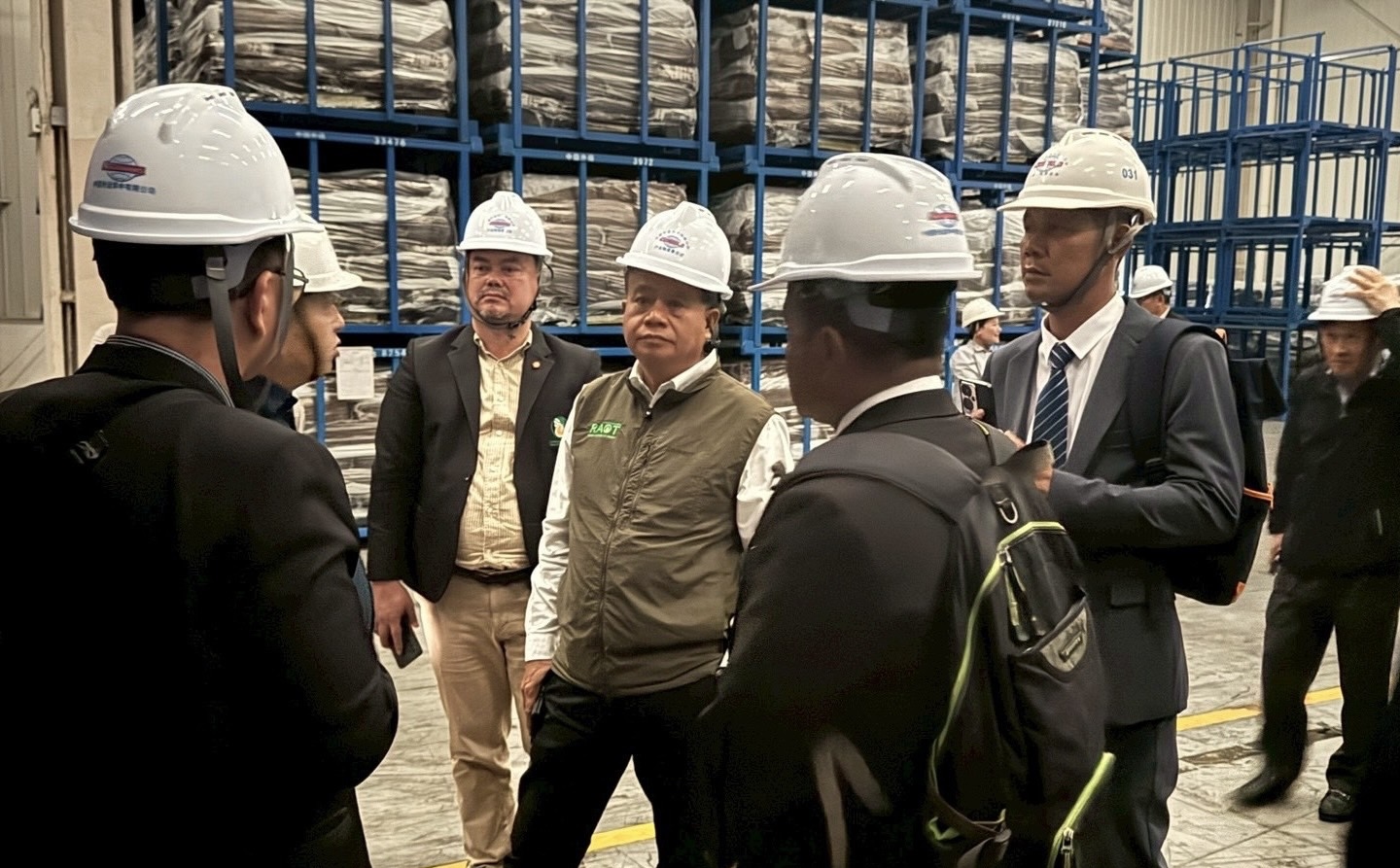 กยท. ดัน “แบรนด์ RAOT” บุกตลาดจีน! เดินหน้าขยายโอกาสการค้า–ลงทุน พร้อมดีลความร่วมมือด้านเขตการค้าเสรี หนุนสู่ยางไทยสู่ตลาดโลก